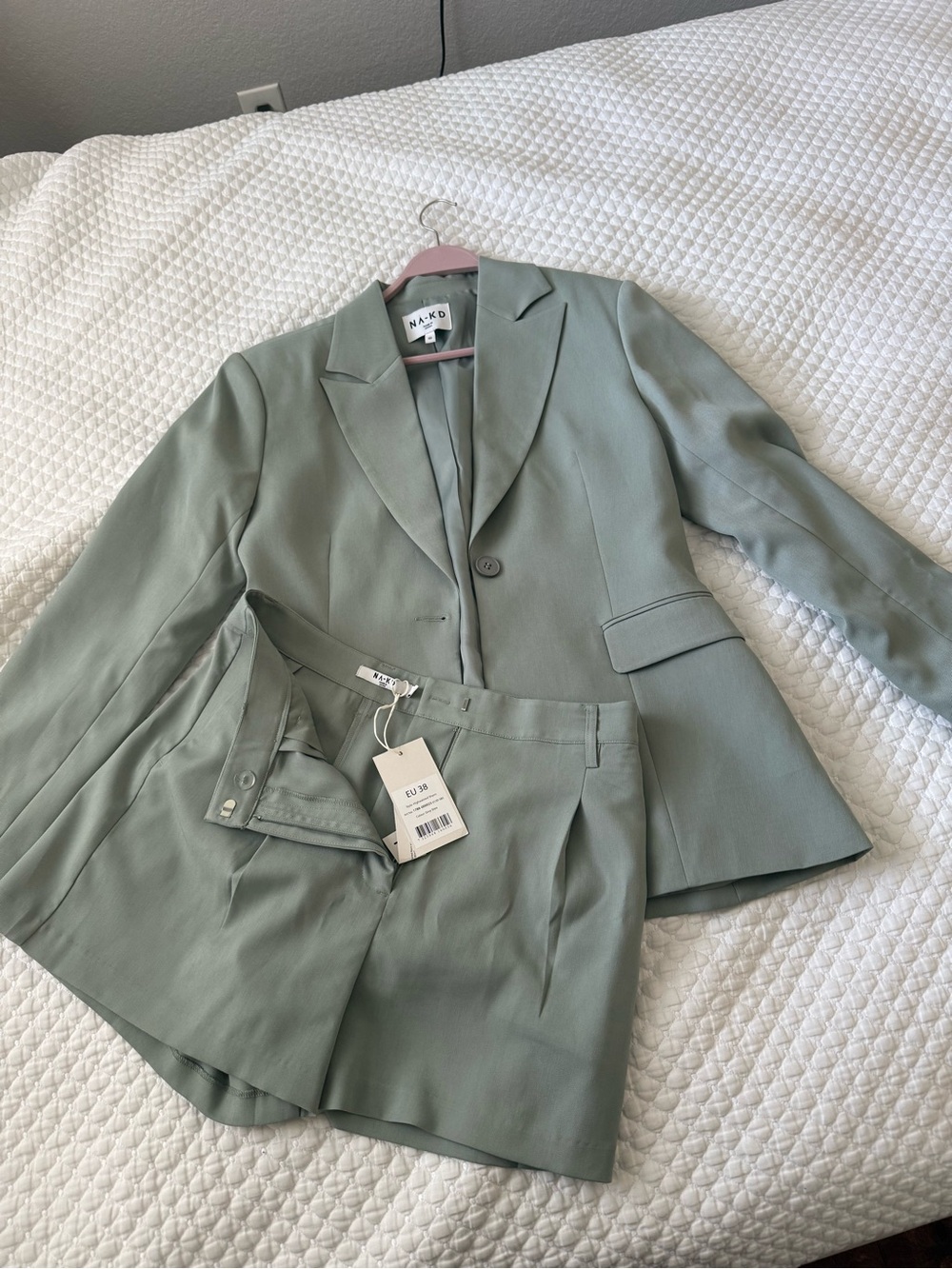 NA-KD Sage Green Tailored Blazer & Shorts Set